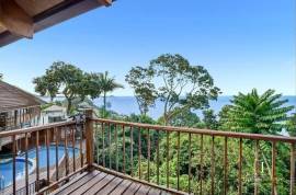 Stunning 6 Bed Villa for Sale In Seascape Trinity Beach Queensland Australia Stunning 6 Bed Villa for Sale In Seascape Trinity Beach Queensland Australia