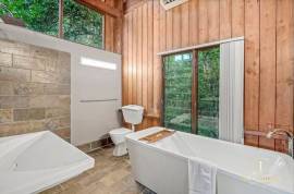 Stunning 6 Bed Villa for Sale In Seascape Trinity Beach Queensland Australia Stunning 6 Bed Villa for Sale In Seascape Trinity Beach Queensland Australia