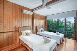 Stunning 6 Bed Villa for Sale In Seascape Trinity Beach Queensland Australia Stunning 6 Bed Villa for Sale In Seascape Trinity Beach Queensland Australia