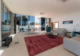 Contemporary Villa with Panoramic Views – Boliqueime