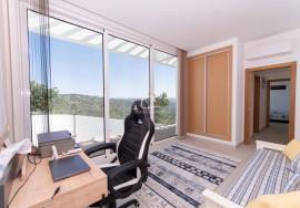 Contemporary Villa with Panoramic Views – Boliqueime