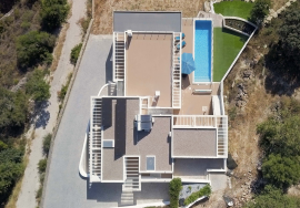 Contemporary Villa with Panoramic Views – Boliqueime