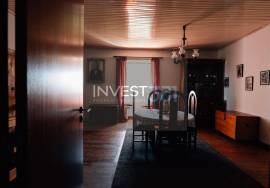 Farm with House, Vineyard and Historic Chapel in the Douro | Santa Marta de Penaguião Farm with House, Vineyard and Historic Chapel in the Douro | Santa Marta de Penaguião