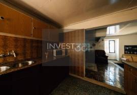 Farm with House, Vineyard and Historic Chapel in the Douro | Santa Marta de Penaguião Farm with House, Vineyard and Historic Chapel in the Douro | Santa Marta de Penaguião