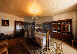 Farm with House, Vineyard and Historic Chapel in the Douro | Santa Marta de Penaguião Farm with House, Vineyard and Historic Chapel in the Douro | Santa Marta de Penaguião