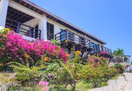RH-401 2 Bed 1 Bath Apartment, Little Mountain