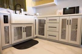RH-397 2 bed 1 bath Apartment, Baughers Bay