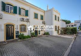 Two bedroom townhouse close to the beach and all amenities in Vilamoura, Algarve Two bedroom townhouse close to the beach and all amenities in Vilamoura, Algarve