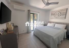 Charming 2+1 bedroom townhouse overlooking the golf course and near the Marina in Vilamoura, Algarve Charming 2+1 bedroom townhouse overlooking the golf course and near the Marina in Vilamoura, Algarve