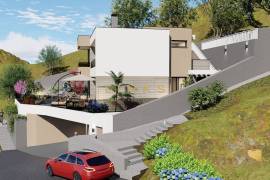 Land with 561m2 - Canhas