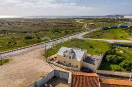 VILLA 50 METERS FROM SUPERTUBOS BEACH VILLA 50 METERS FROM SUPERTUBOS BEACH