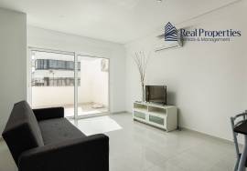 Renovated 2 bedroom apartment in Quinta do Romão, 100m from the beach, in Quarteira Renovated 2 bedroom apartment in Quinta do Romão, 100m from the beach, in Quarteira