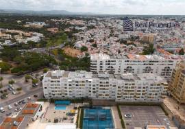 Renovated 2 bedroom apartment in Quinta do Romão, 100m from the beach, in Quarteira Renovated 2 bedroom apartment in Quinta do Romão, 100m from the beach, in Quarteira