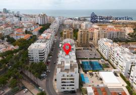 Renovated 2 bedroom apartment in Quinta do Romão, 100m from the beach, in Quarteira Renovated 2 bedroom apartment in Quinta do Romão, 100m from the beach, in Quarteira
