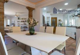 3 Bedroom Terraced House with Garage and Balconies in All Rooms - At the Gates of Quinta do Lago and Vale Lobo 3 Bedroom Terraced House with Garage and Balconies in All Rooms - At the Gates of Quinta do Lago and Vale Lobo