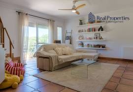 3 Bedroom Terraced House with Garage and Balconies in All Rooms - At the Gates of Quinta do Lago and Vale Lobo 3 Bedroom Terraced House with Garage and Balconies in All Rooms - At the Gates of Quinta do Lago and Vale Lobo