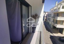 Terraced house in a central area of the city of Alcobaça.