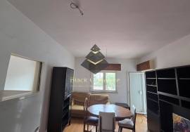 T2 apartment in Amadora