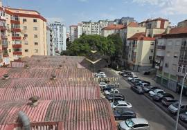 T2 apartment in Amadora