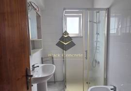 T2 apartment in Amadora