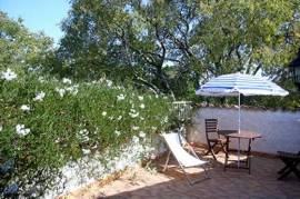 Annexe Of A Former Priory, Converted Into A Furnished Apartment Among 12 Other Small Stone Residences In A Landscaped Park With Pools.