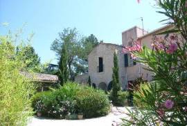 Annexe Of A Former Priory, Converted Into A Furnished Apartment Among 12 Other Small Stone Residences In A Landscaped Park With Pools. Annexe Of A Former Priory, Converted Into A Furnished Apartment Among 12 Other Small Stone Residences In A Landscaped Park With Pools.