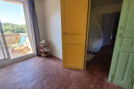 A Lovely Stone House With 170 M2 Of Living Space, A Garden, Terraces And Cellars. A Lovely Stone House With 170 M2 Of Living Space, A Garden, Terraces And Cellars.