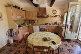 A Lovely Stone House With 170 M2 Of Living Space, A Garden, Terraces And Cellars. A Lovely Stone House With 170 M2 Of Living Space, A Garden, Terraces And Cellars.