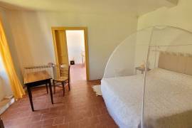 A Lovely Stone House With 170 M2 Of Living Space, A Garden, Terraces And Cellars. A Lovely Stone House With 170 M2 Of Living Space, A Garden, Terraces And Cellars.