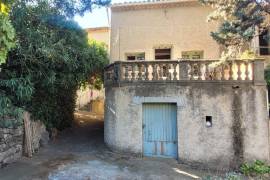 A Lovely Stone House With 170 M2 Of Living Space, A Garden, Terraces And Cellars. A Lovely Stone House With 170 M2 Of Living Space, A Garden, Terraces And Cellars.