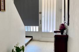 In A Sought-After Town Near The Sea, Attractive Comfortable Villa With 4 Bedrooms, 2 Bathrooms, Garage, Courtyard And Garden On A 275 M2 Plot. In A Sought-After Town Near The Sea, Attractive Comfortable Villa With 4 Bedrooms, 2 Bathrooms, Garage, Courtyard And Garden On A 275 M2 Plot.