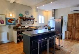Stunning Character Winegrowers House, Entirely Renovated, With 140 M2 Of Living Space, Terraces, Veranda, Large Garage And Private Garden. Stunning Character Winegrowers House, Entirely Renovated, With 140 M2 Of Living Space, Terraces, Veranda, Large Garage And Private Garden.