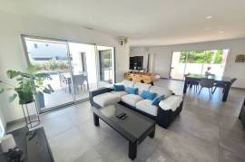 A Beautiful, High-Quality Villa With 160 M2 Of Living Space (2022), Set On A Carefully Landscaped Plot Of 580 M2 With A Swimming Pool. A Beautiful, High-Quality Villa With 160 M2 Of Living Space (2022), Set On A Carefully Landscaped Plot Of 580 M2 With A Swimming Pool.