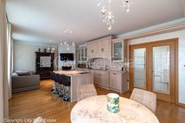 Apartment for rent in Jurmala, 150.00m2