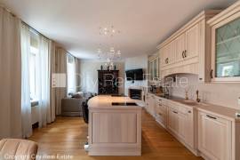 Apartment for rent in Jurmala, 150.00m2