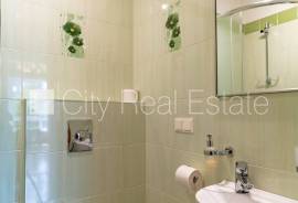 Apartment for rent in Jurmala, 150.00m2