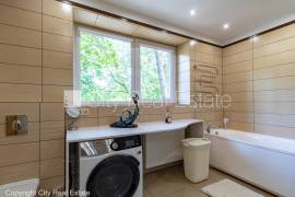 Apartment for rent in Jurmala, 150.00m2