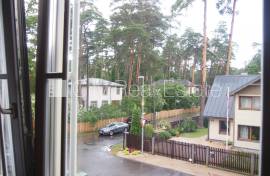 Detached house for rent in Jurmala, 350.00m2