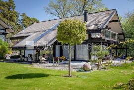 Detached house for rent in Jurmala, 230.00m2