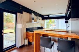 Detached house for rent in Jurmala, 230.00m2