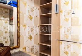 Detached house for rent in Jurmala, 600.00m2