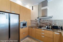 Detached house for rent in Jurmala, 600.00m2