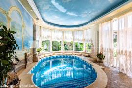 Detached house for rent in Jurmala, 600.00m2