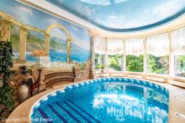 Detached house for rent in Jurmala, 600.00m2