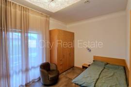 Detached house for rent in Riga district, 300.00m2