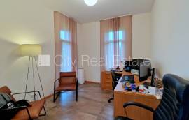 Detached house for rent in Riga district, 300.00m2