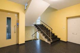 Bright Spacious 1-2 Room with Waterfront Balcony in Alt Treptow Bright Spacious 1-2 Room with Waterfront Balcony in Alt Treptow