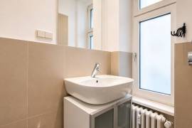 Vacant 2-Room Apartment near Lietzensee Park in Berlin-Charlottenburg Vacant 2-Room Apartment near Lietzensee Park in Berlin-Charlottenburg