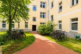 Vacant 2-Room Apartment near Lietzensee Park in Berlin-Charlottenburg Vacant 2-Room Apartment near Lietzensee Park in Berlin-Charlottenburg
