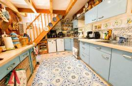 7 room, 121m2 Character property for sale in Saint gervais sur mare - 195 000 € * 7 room, 121m2 Character property for sale in Saint gervais sur mare - 195 000 € *